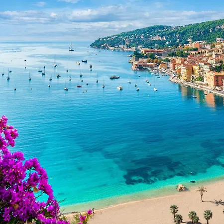 Proche Aeroport Vue Centre Commercial Cap 3000 Arenas Emplacement Excellent Ang Azur Saint-Laurent-du-Var