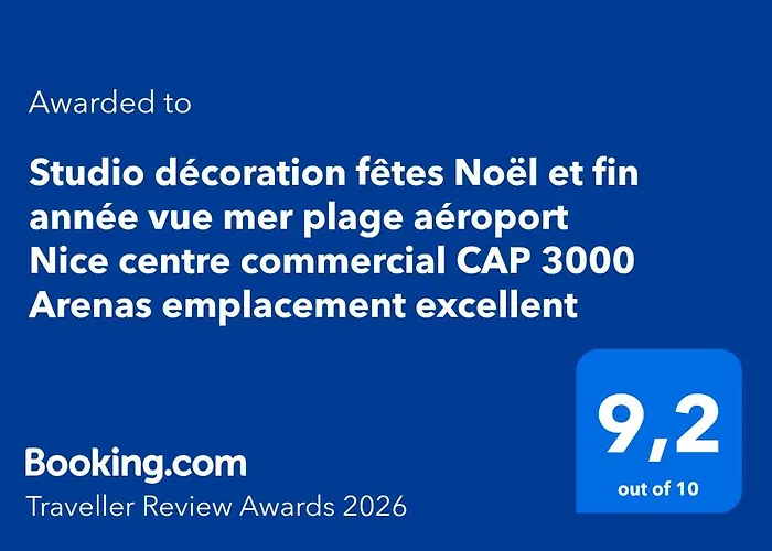 Studio décoration fêtes Noël et fin année vue mer plage aéroport Nice centre commercial CAP 3000 Arenas emplacement excellent Apartamento *
